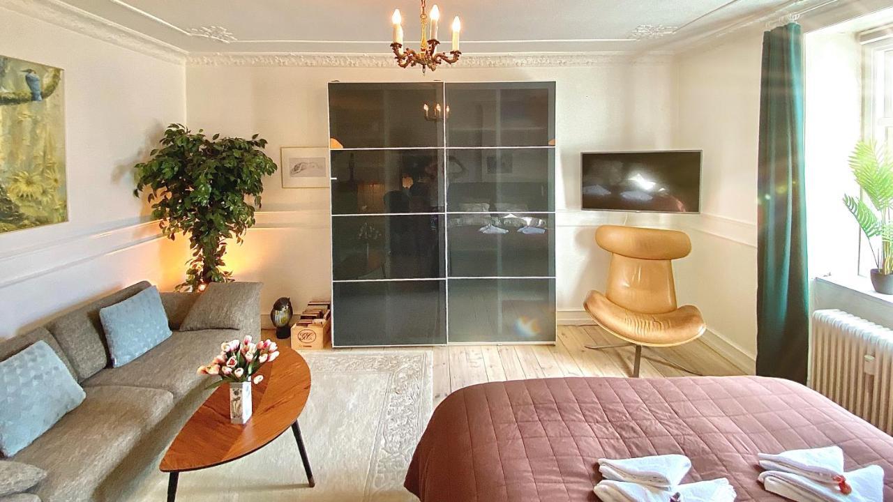 Four Individual Beautiful Spacious Rooms In Stylish Apartment Copenhagen Exterior photo
